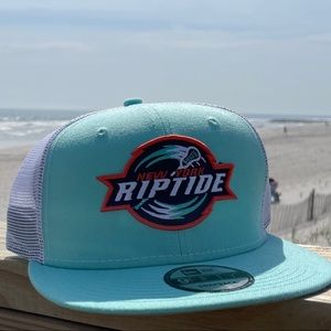 Meet your Posher, Brett